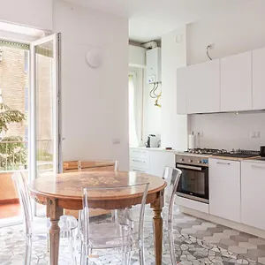 Bnbutler - Casa Lario - Isola District Appartamento